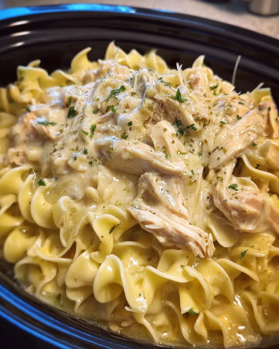Crockpot Chicken and Noodles